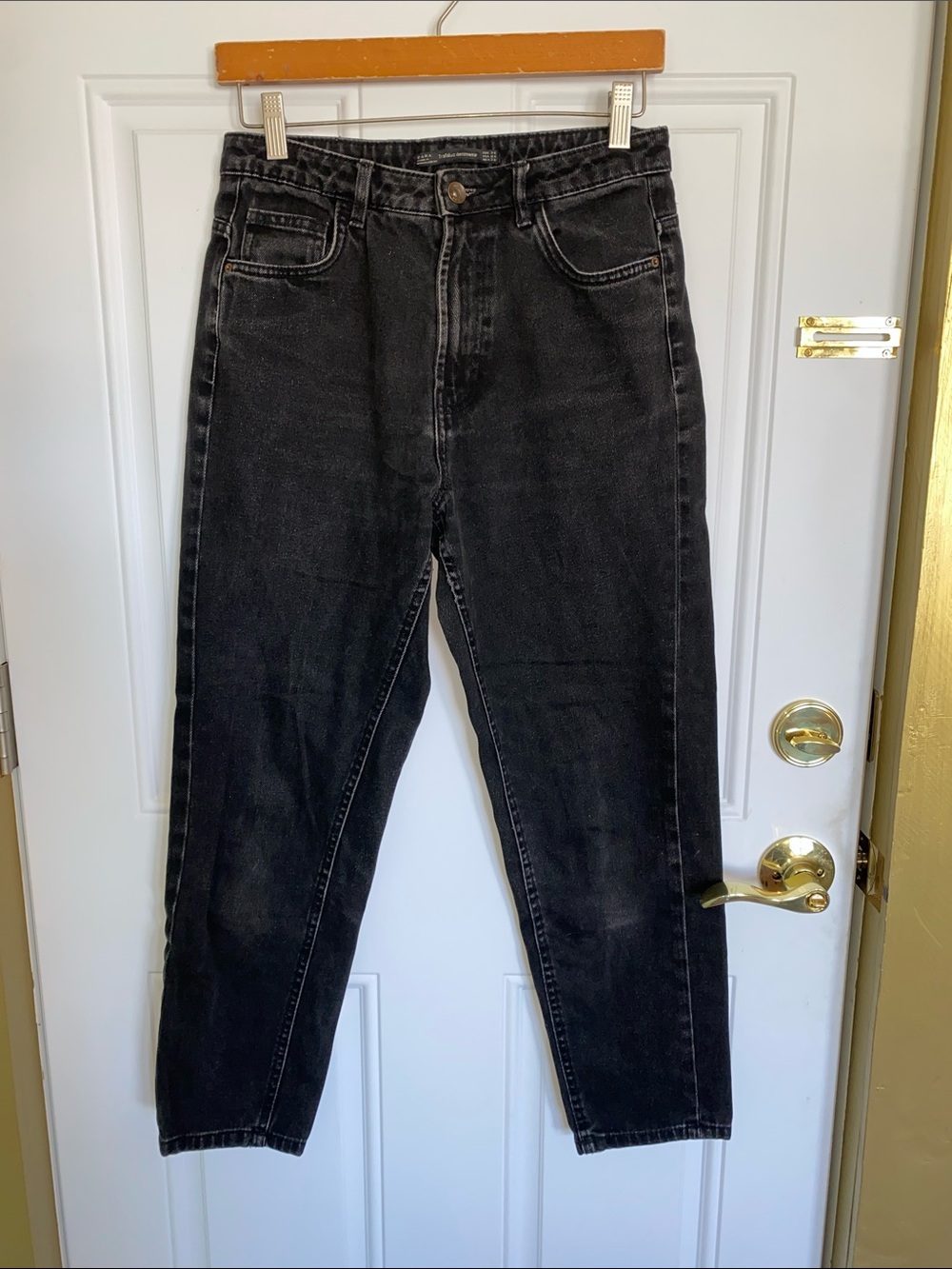 Zara Black Slim Straight Women's Jeans